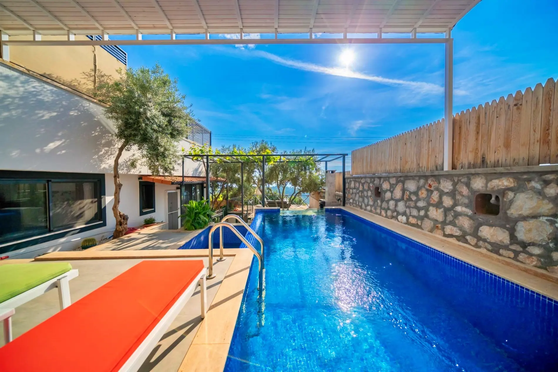 Villa Therapy Aqua görsel 1